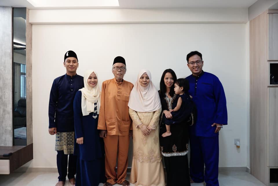 Helmi Hakim Family