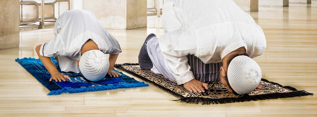 Helmi Hakim Muslim Prayer 1024x379